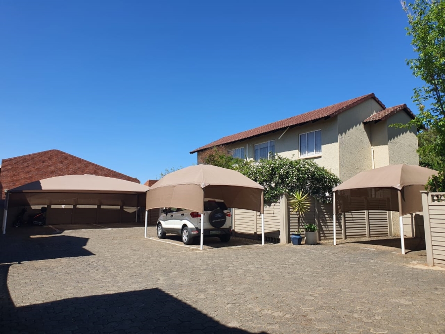 2 Bedroom Property for Sale in Gardeniapark Free State